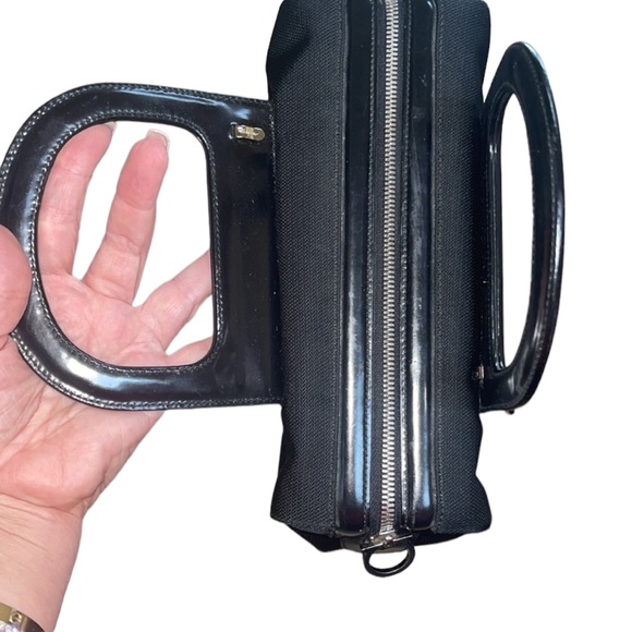 Ferragamo AUTHENTIC black doctor bag.  Beautiful - Picture 7 of 13